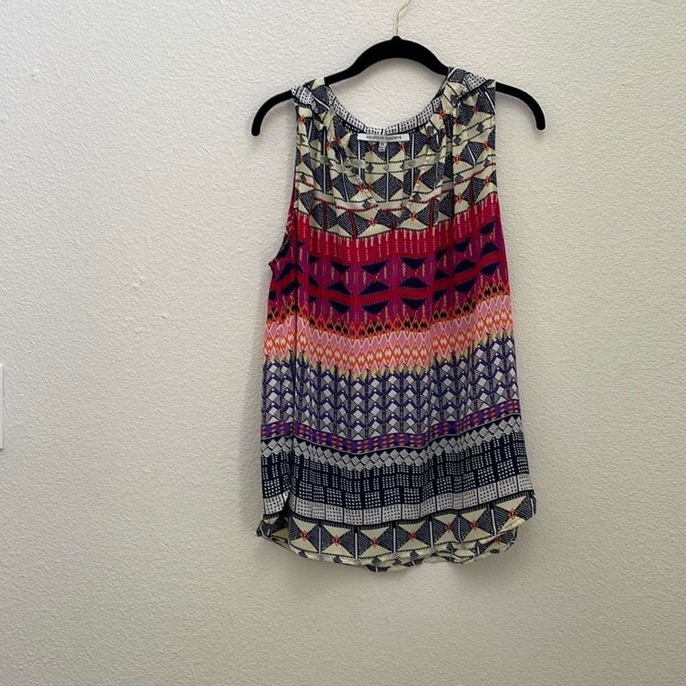 Collective Concepts size XL colorful pattern
